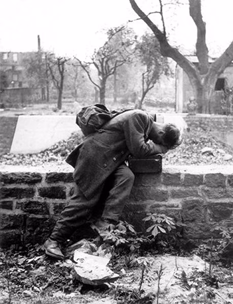Eve Dönüş 1946