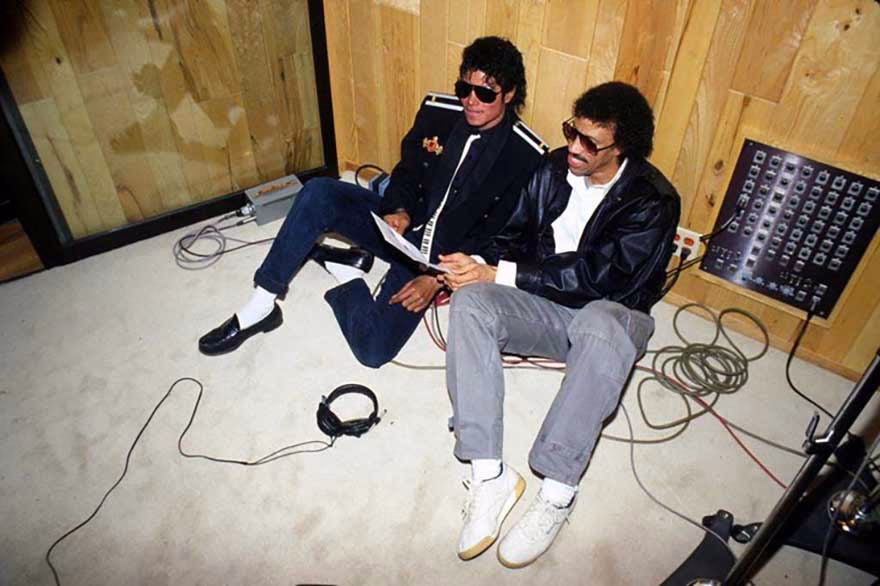 Michael Jackson ve Lionel Richie 1985 yılında 