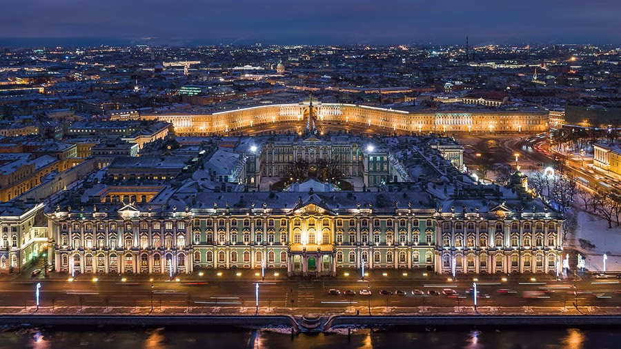 Kış Sarayı (Winter Palace)