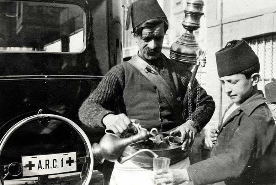 1920 yılında bir limonatacı