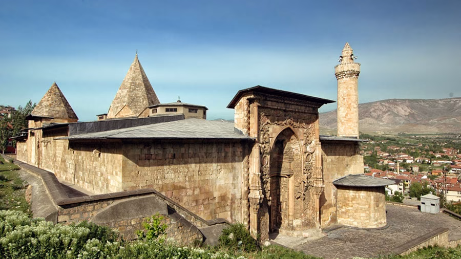 Divriği Ulu Camii ve Darüşşifası