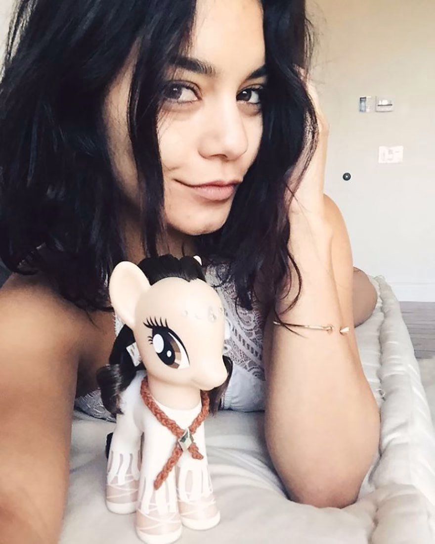 Vanessa Hudgens makyajsız hali
