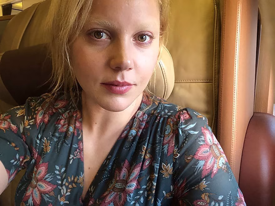 Abbie Cornish makyajsız hali